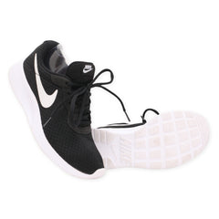 NIKE TANJUN