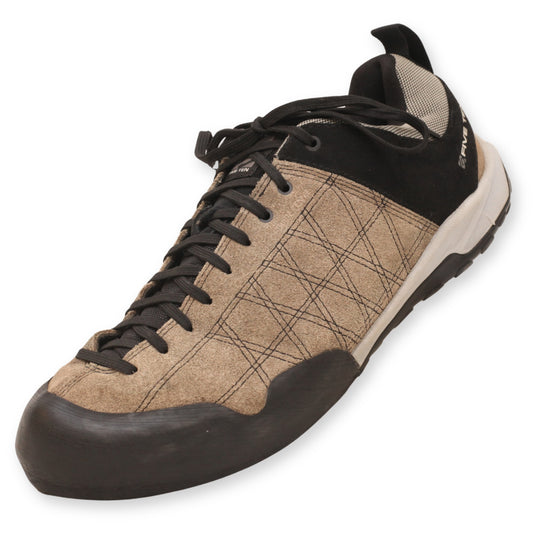 Stealth Five Ten Casual Shoes