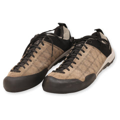 Stealth Five Ten Casual Shoes