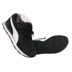 PUMA Vista Sneaker