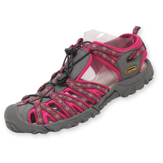 Canyon Women's Closed-Toe Sandal