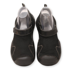 Comfortable Closed Toe Sandals