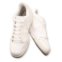 Nike Prestige 4