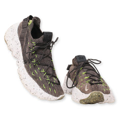 NIKE SPACE HIPPIE 04