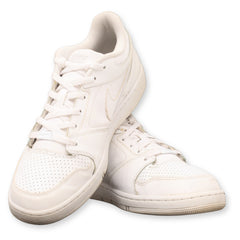 Nike Prestige 4
