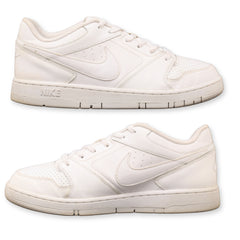 Nike Prestige 4