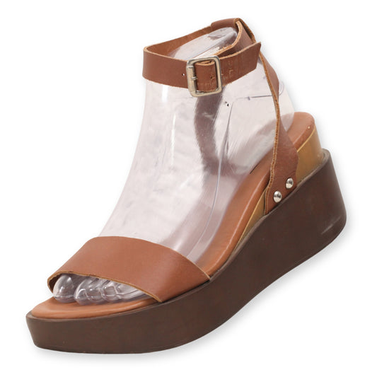 STEVE MADDEN Platform Heels