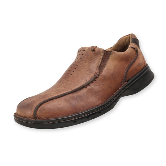 Clarks Structured SlipOn Casual
