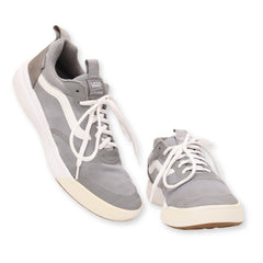 VANS UltraRange