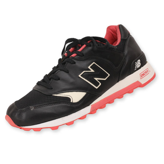 New Balance Black Pigeon 577