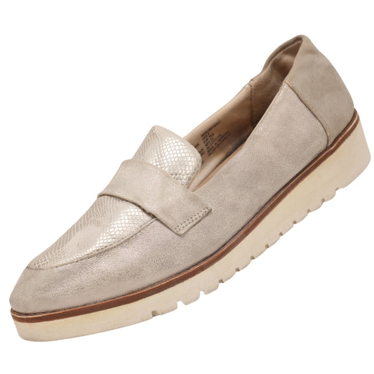 Time And Tru Women Shoes