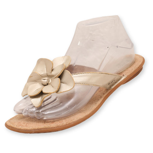 B.O.C Women's Flats Slipp er