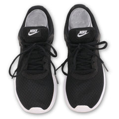 NIKE TANJUN