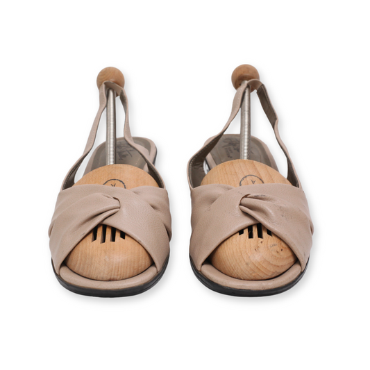 "Life Stride" Sandals