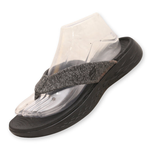 Skechers Women T-Strap Slipper