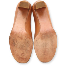 Buckle toe heel pumps