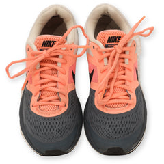 NIKE Pegasus 30