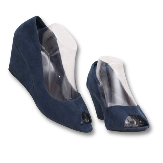 "Celia" Classic Pumps Wedges