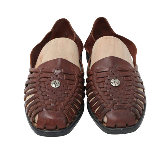 "Basic editions" leather shoes