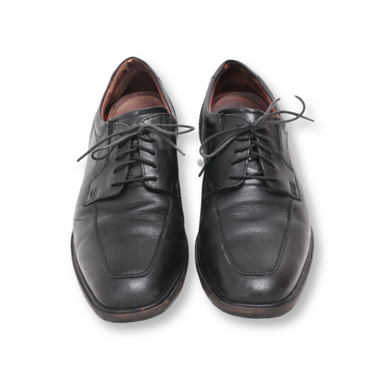 Men's Shoe By "JOHNSTON & MURPHY"