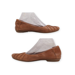 "Earth" Comfortable Pumps