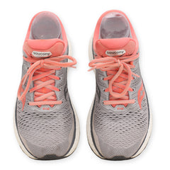 Saucony Triumph 8