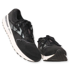 BROOKS BEAST 20