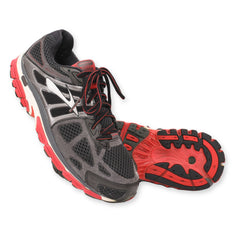 BROOKS BEAST 14