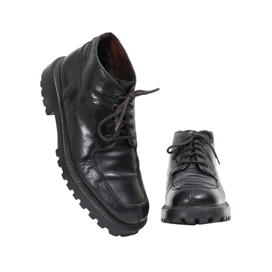 "Kenneth Cole Reaction" Boots