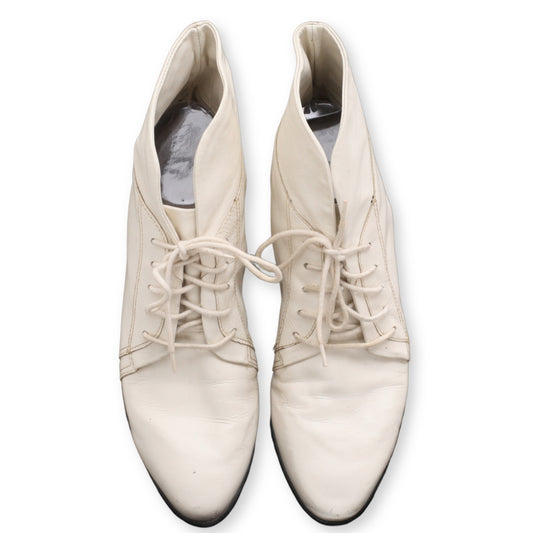 Topazio Women's LaceUp Boots