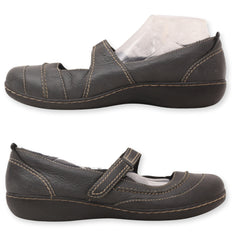 Clarks Women Shoes