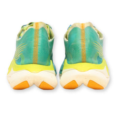 HOKA ONE ONE ROCKET X 2