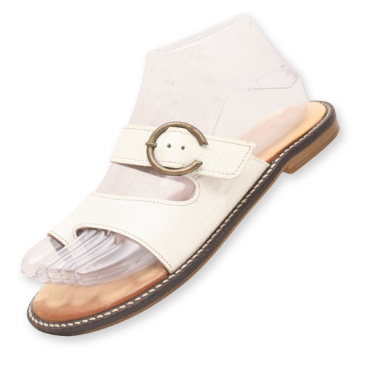 Buckle Strap Flat Slippers