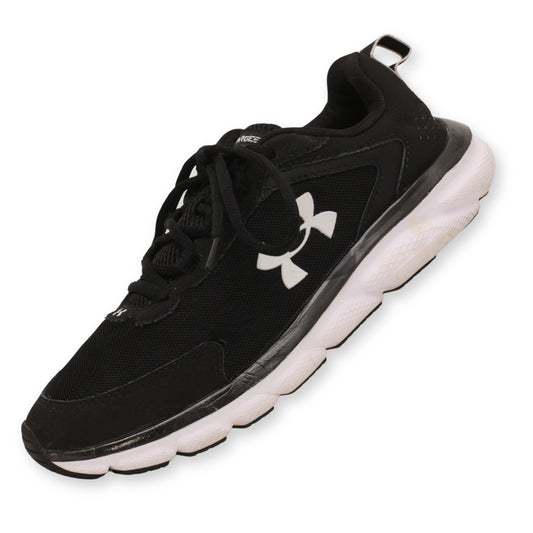 UNDER ARMOUR CHARGED ASSERT 9