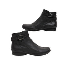 "Naturalizer" Ankle Size Comfort Boots