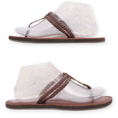 Maunces T Strap Flats