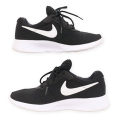 NIKE TANJUN