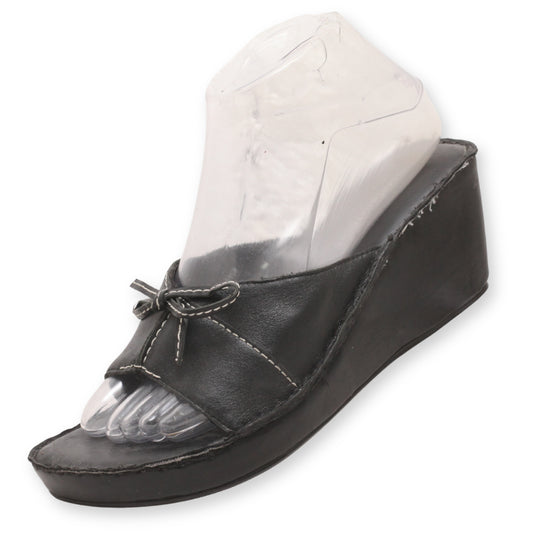 Hillard & Hanson Wedge Sandals