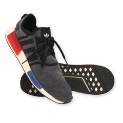 ADIDAS NMD_R1 Shoes