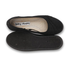 "Dirty Laundry" Comfortable Pumps