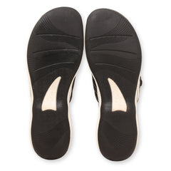 Clarks Women's Flip Flop Slippers