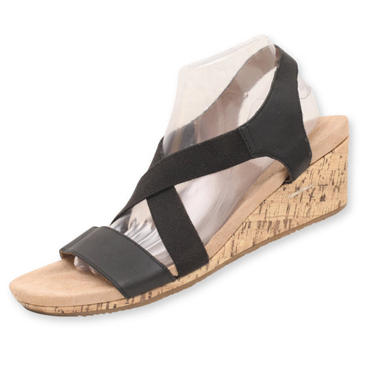 Life Stride Cross Strap Sandals