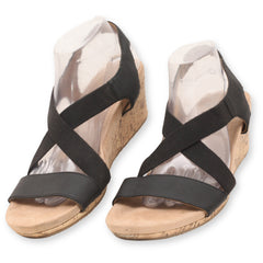 Life Stride Cross Strap Sandals