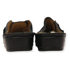 Finn Comfort Women's Slippers
