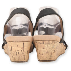 Life Stride Cross Strap Sandals