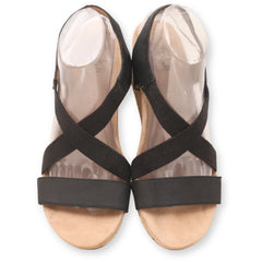 Life Stride Cross Strap Sandals
