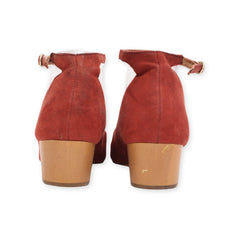 "Indigo RD" Pumps Low Heels