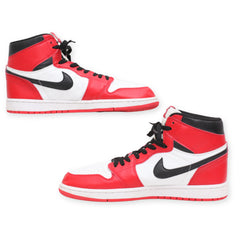 NIKE Air Jordan 1 Retro Chicago
