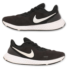 Nike Revolution 5