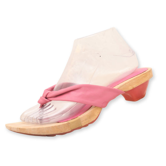 Reaction Kenneth Cole Slippers